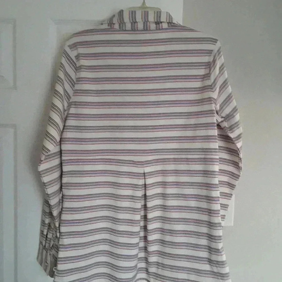 Mountain Hardwear top large - Picture 2 of 7